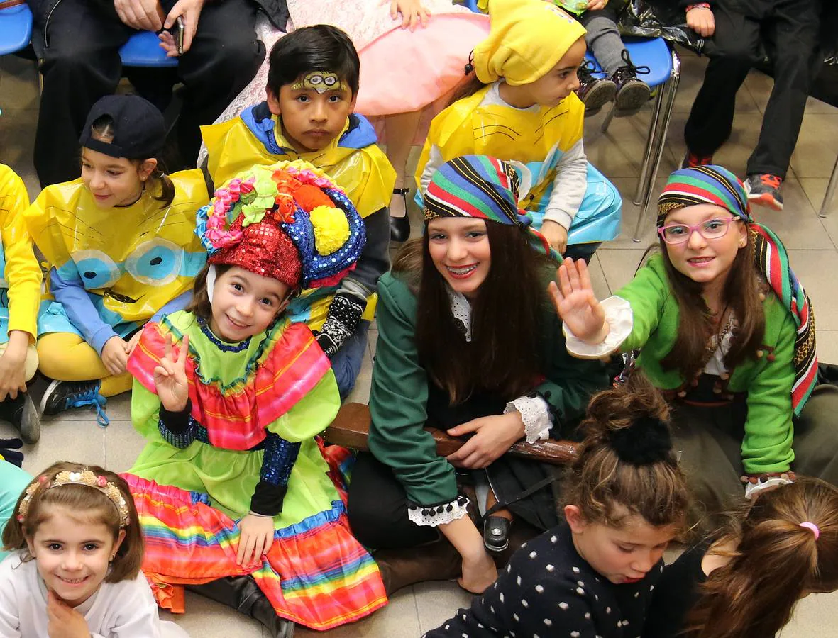 Concurso infantil de disfraces en el Centro Cultural San José de Segovia