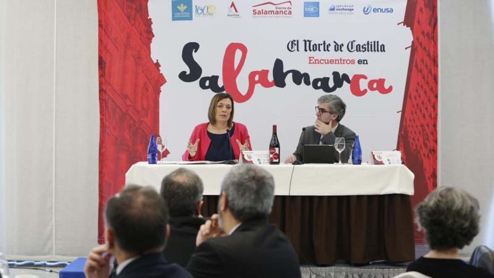 Milagros Marcos ha intervenido en los Encuentros en Salamanca, organizados por El Norte de Castilla, con la ponencia 'La cadena de valor: el equilibrio necesario para la economía de Castilla y León',