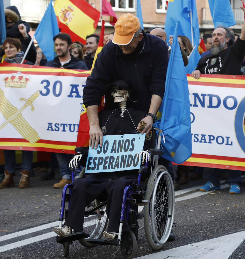 Policías nacionales y guardias civiles reclaman justicia salarial 