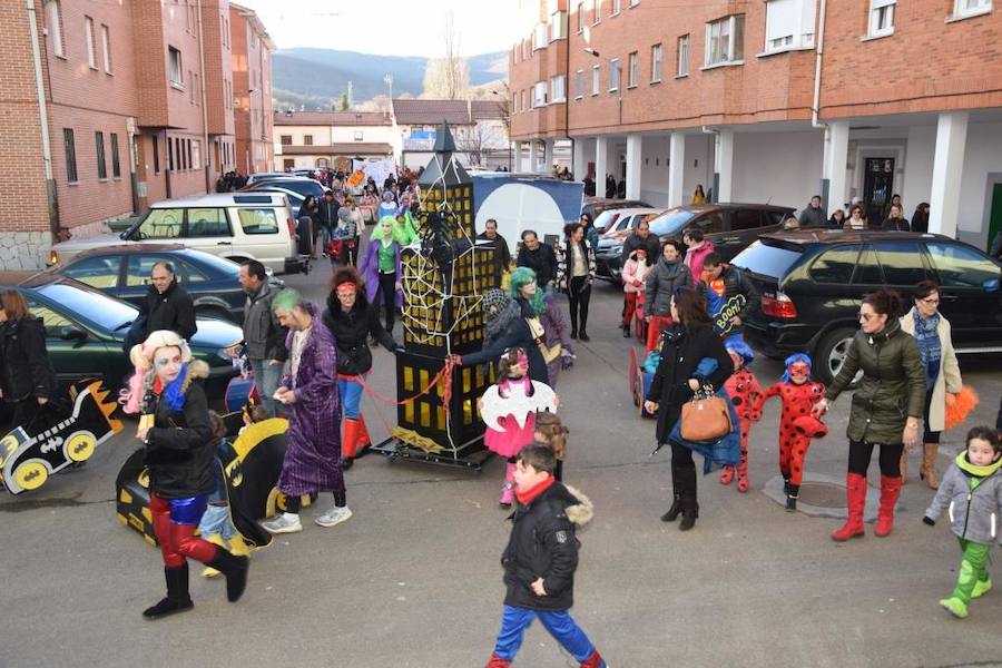 Velilla del Río Carrión celebra un aplazado carnaval