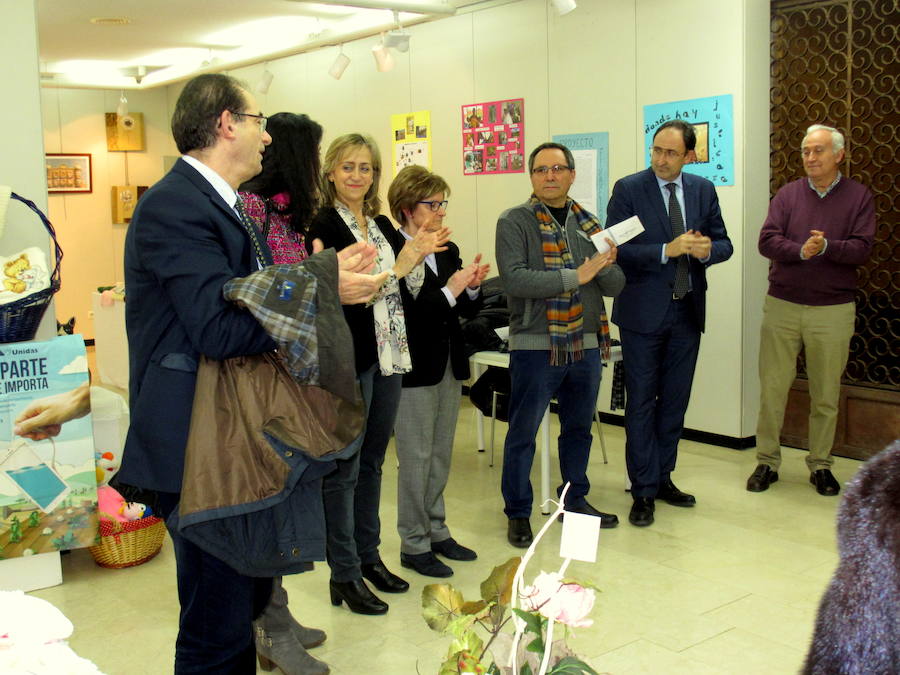 Fotos: Exposición solidaria de Manos Unidas