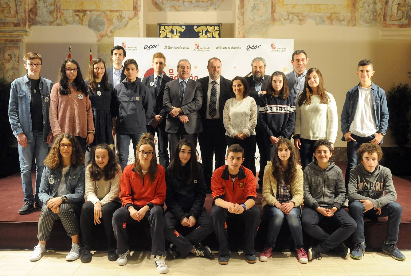 El concurso, ha reunido a 534 alumnos de una treintena de centros de seis provincias que han elaborado 2.655 noticias en equipos de trabajo dirigidos por un tutor