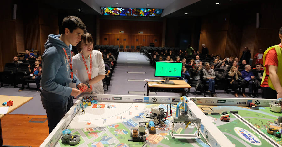 Fotos: Torneo First Lego en Valladolid