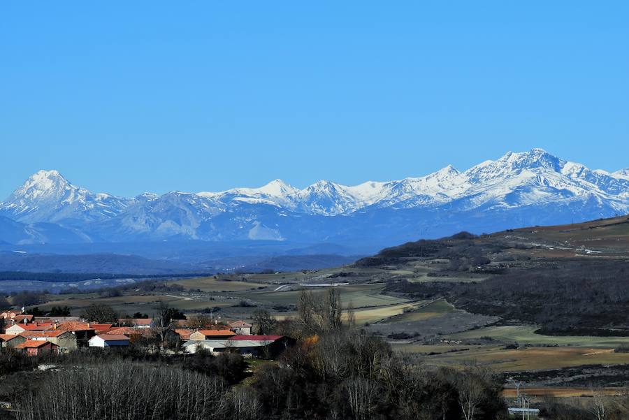 Fotos: Hielo y bajas temperaturas en Covalagua