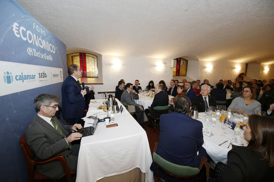 Fotos: Foro Económico con Lorenzo Amor