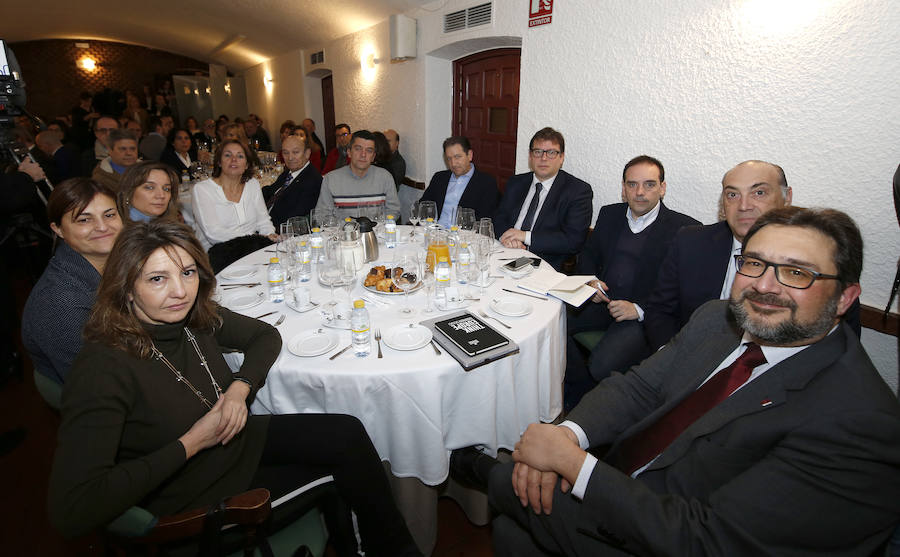 Fotos: Foro Económico con Lorenzo Amor