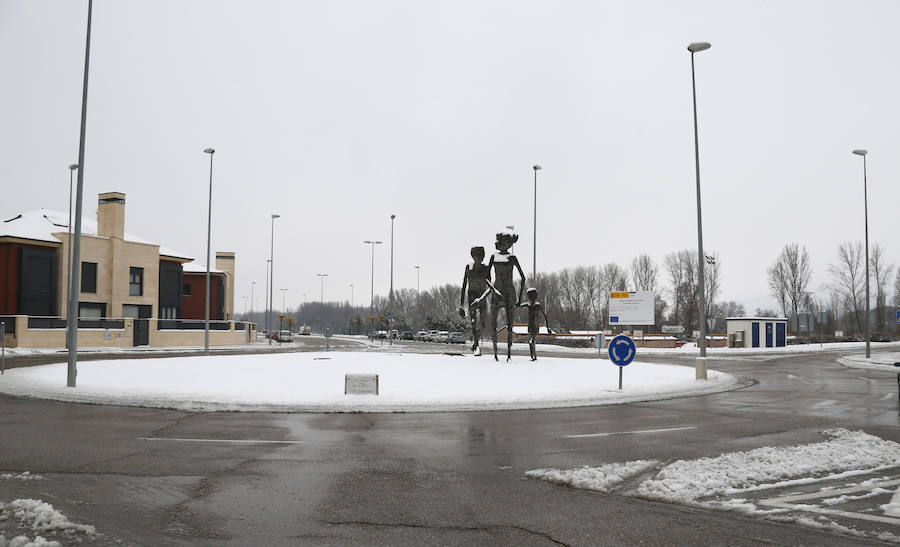 Fotos: La capital palentina se tiñe de blanco II