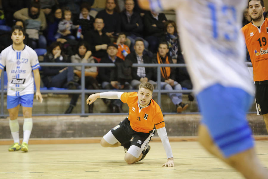 Fotos: Partido entre el BM Ciudad de Salamanca y el Atlético Avilesina