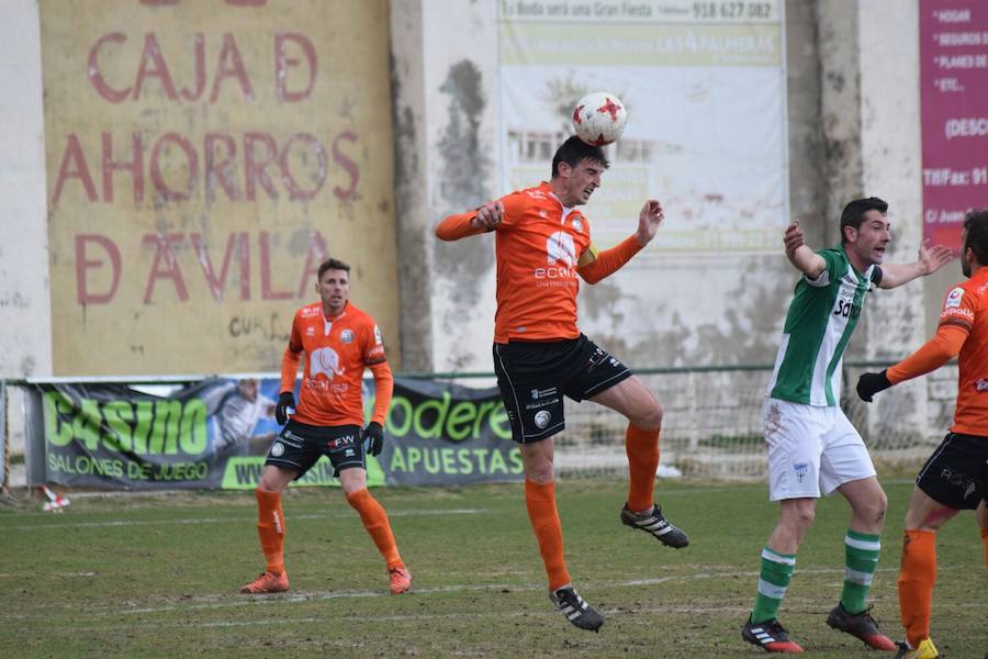 Jornada redonda para el equipo salmantino, que se coloca primero antes de recibir al Astorga el miércoles gracias a los goles de Diego Abad y Carlos López
