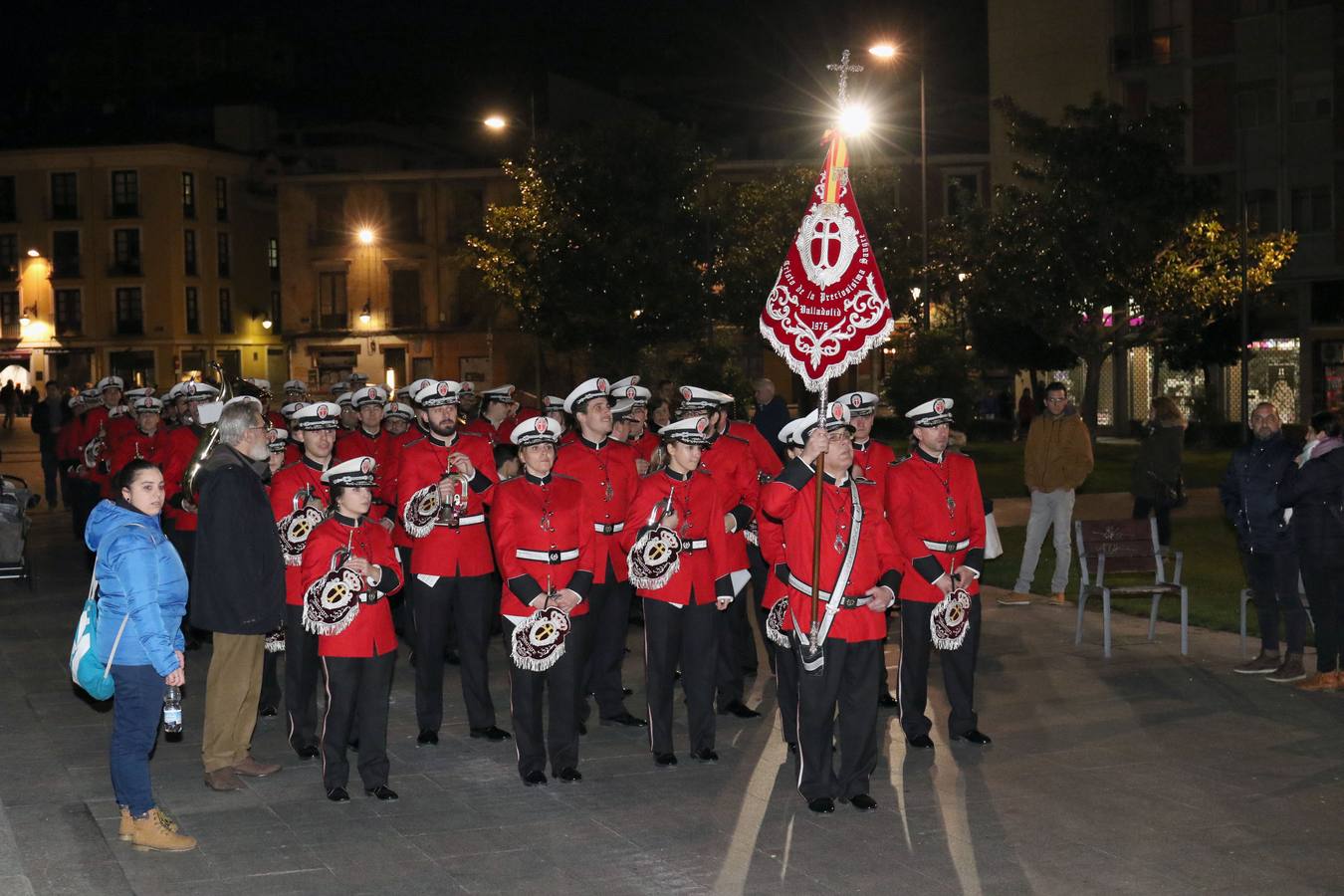Participaron la Agrupación Torre del Reloj (Peñafiel), la banda de la Cofradía de la Sagrada Pasión y la de la Hermandad de la Preciosísima Sangre