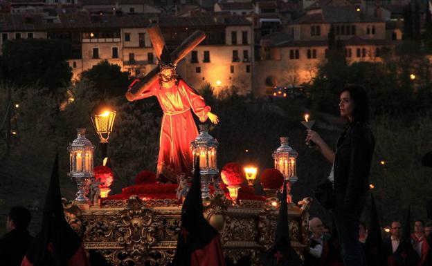 Nuestro Señor Jesús con la Cruz a Cuestas. 