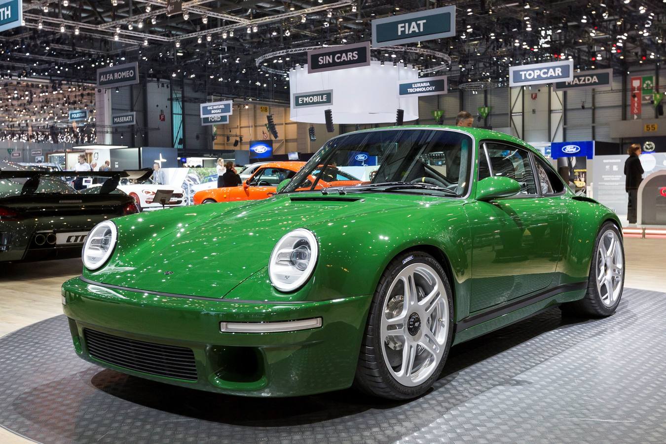 Nuevo Ruf SCR, un coche deportivo inspirado en un Porsche 911.