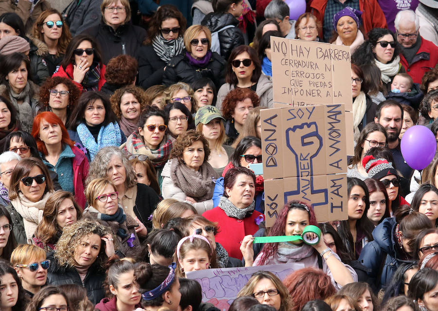 Fotos: Concentraciones 8-M en Segovia