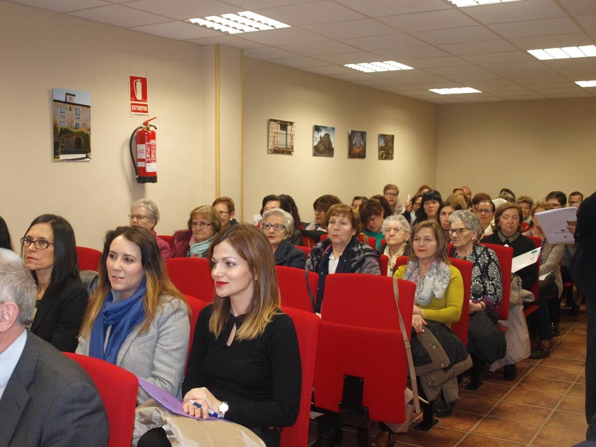 Fotos: El presidente de la Diputación preside en Villanubla el acto institucional del Día de la Mujer en la provincia