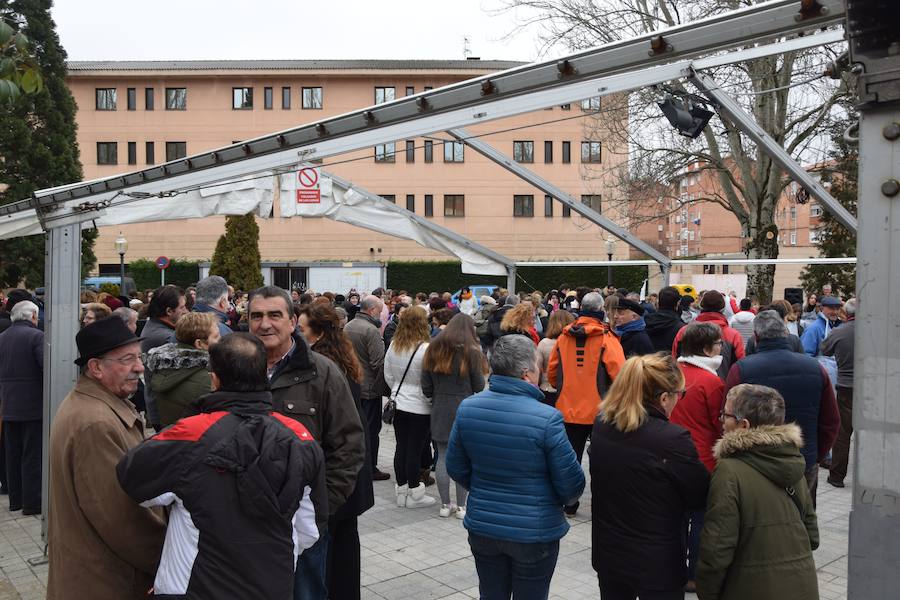 Fotos: Concentración en Guardo en la jornada del 8-M