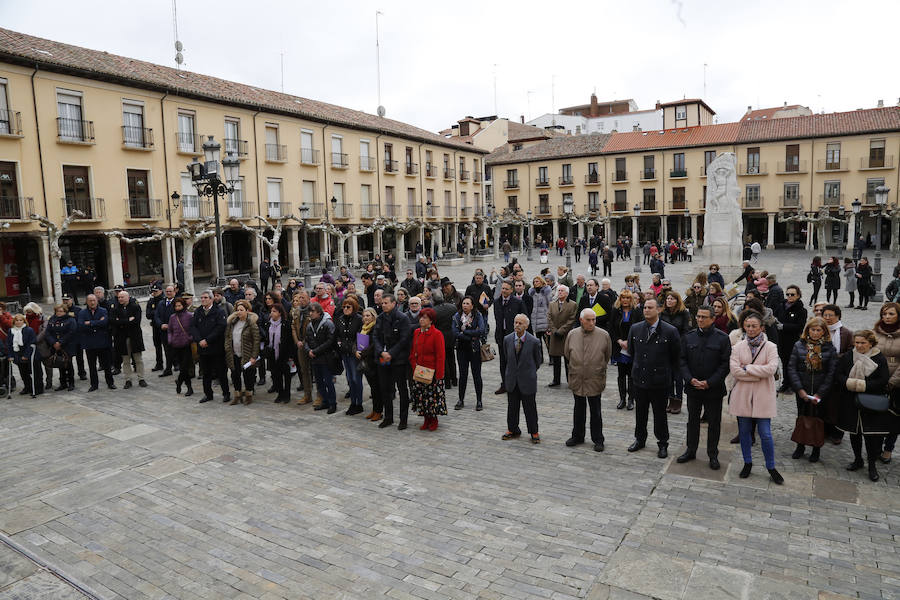 Fotos: Acto institucional del Ayuntamiento de Palencia en el 8-M