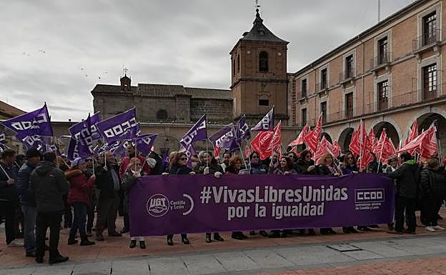Concentración en el Mercado Chico de Ávila