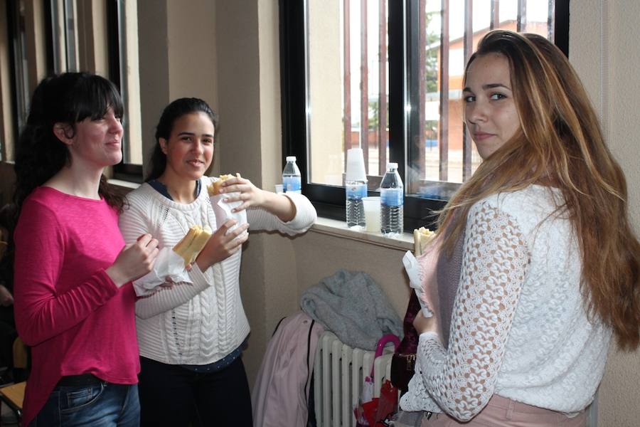 Fotos: Bocata solidario