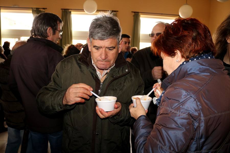 Fotos: Jornada de la matanza del cerdo en Baños de Cerrato