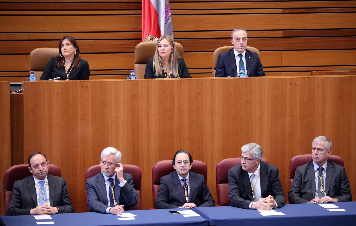 Las Cortes de Castilla y León han acogido un acto conjunto con el Congreso de los Diputados y el Senado para celebrar ambos aniversarios