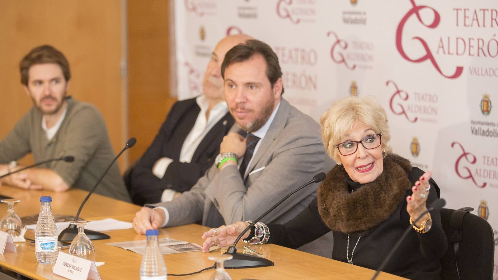 La actiz vallisoletana aprovechó la presentación de la obra en el Teatro Calderón para anunciar su retirada de los escenarios