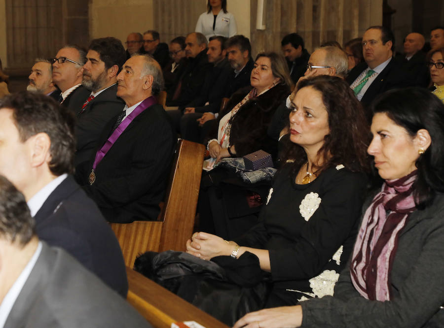 Fotos: Pregón de Semana Santa en Palencia