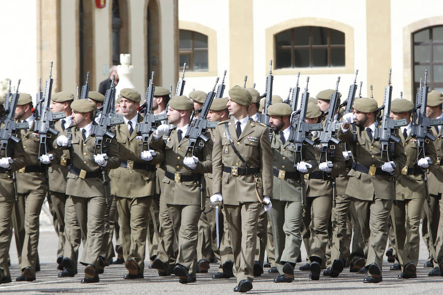 Fotos: Toma de Posesión del General del Mando de Ingenieros