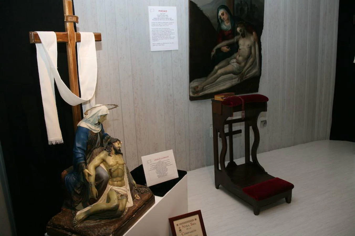 Fotos: Exposición de arte sacro en Cuéllar