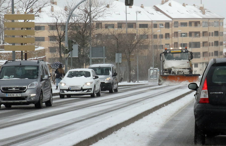 Fotos: Segovia recibe a la primavera con nieve y frío extremo