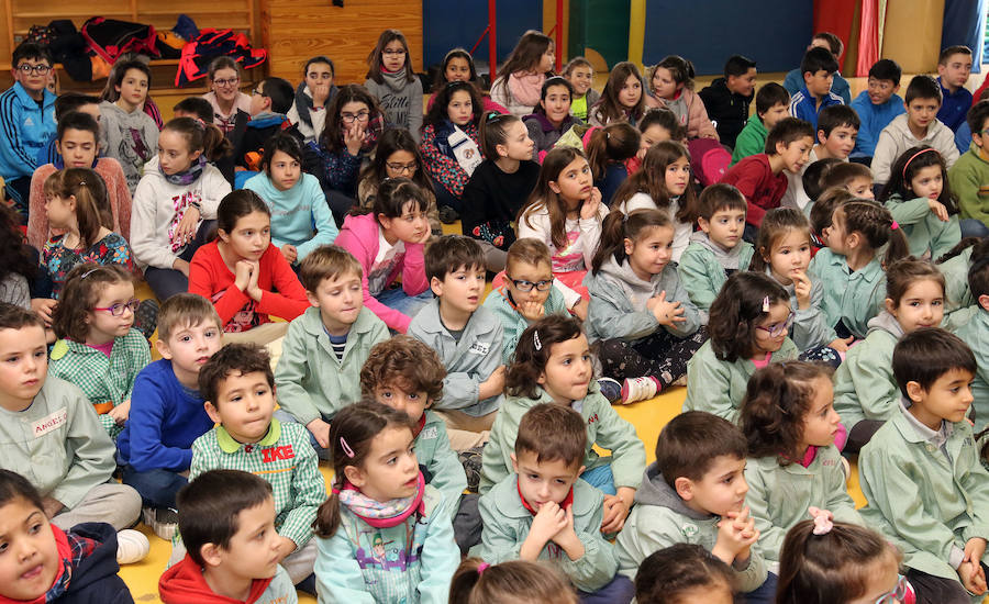 Fotos: Día del Árbol en el colegio Elena Fortun
