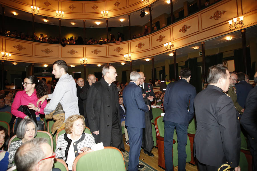 No quiso dejar pasar la oportunidad en el inicio de su pregón de mencionar a la organización que preside, Proyecto Hombre de Salamanca