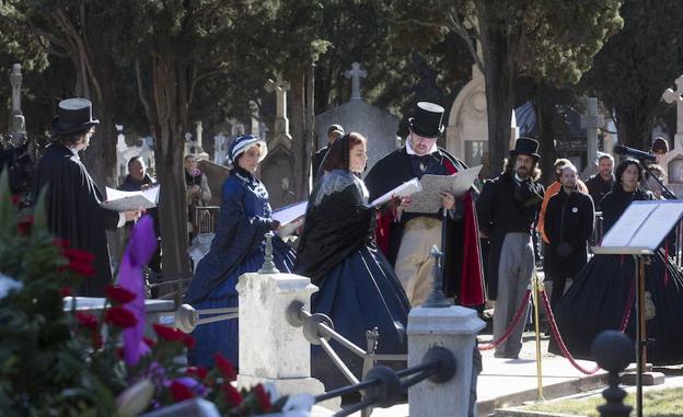 Homenaje a Zorrilla celebrado a finales de enero en el cementerio del Carmen. 