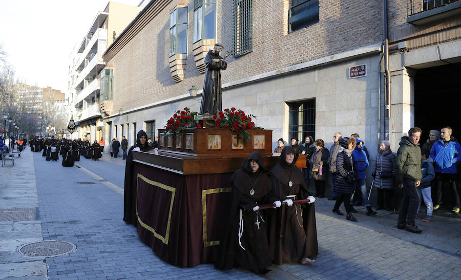 Fotos: Procesión de la Piedad en Palencia