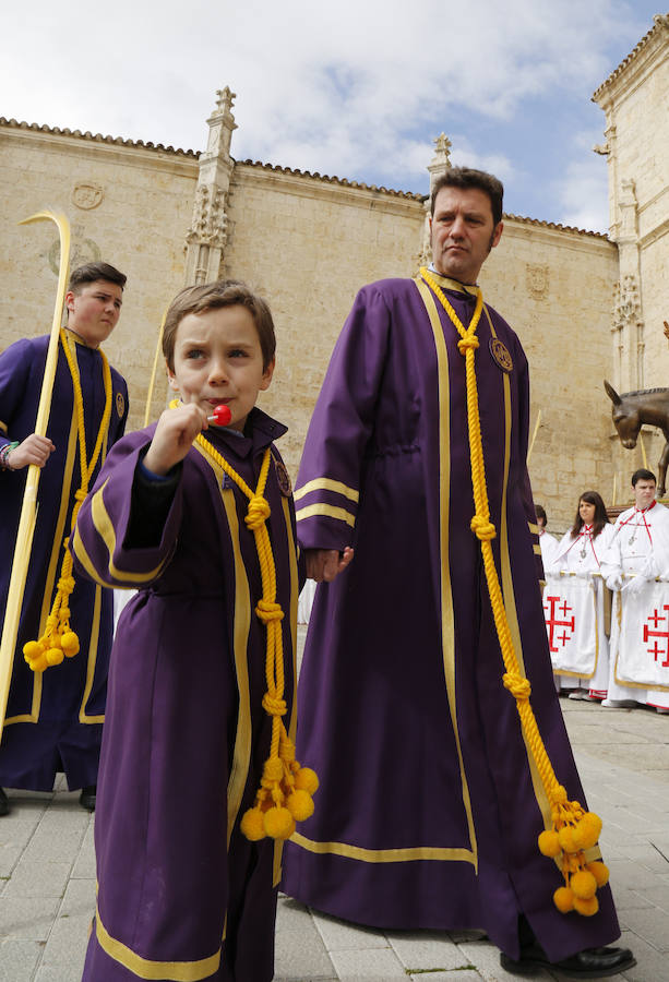 Fotos: Las imágenes de la procesión de Ramos en Palencia