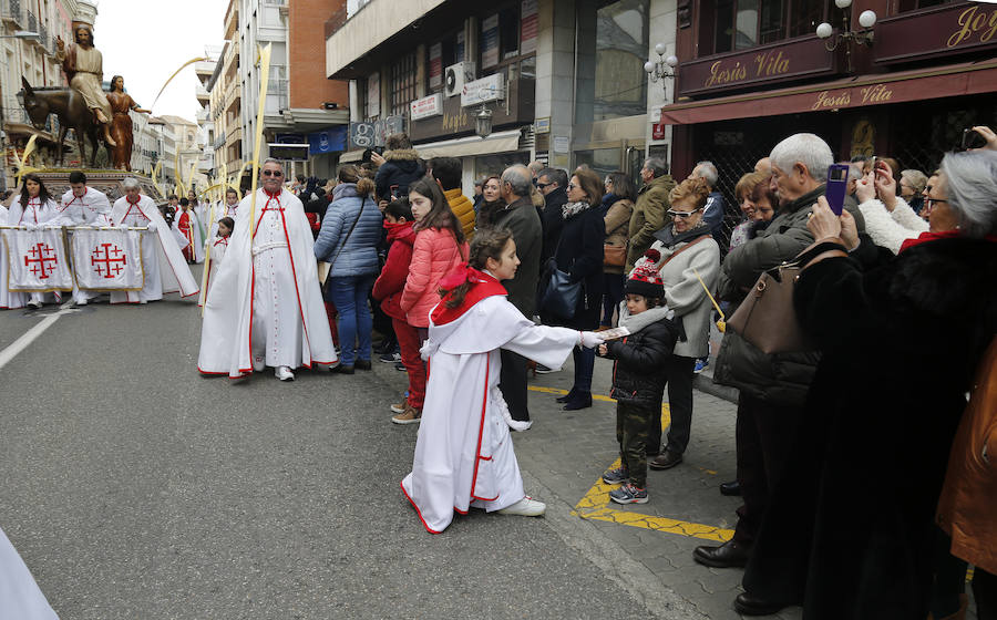 Fotos: Las imágenes de la procesión de Ramos en Palencia