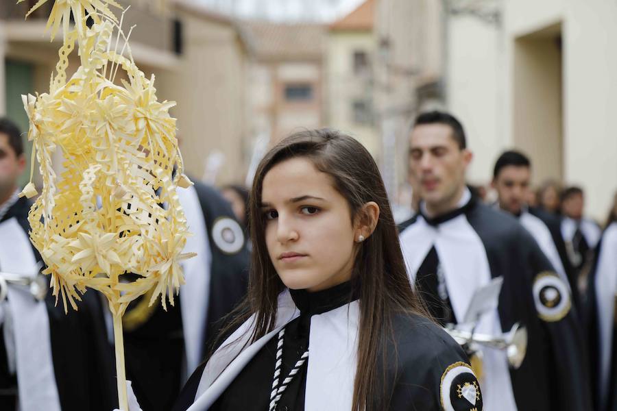 Fotos: Pregón de Semana Santa en Peñafiel