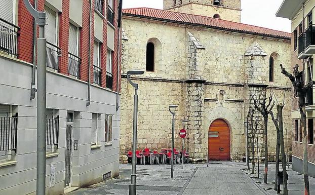 Nuevas farolas instaladas en la calle de Las Tercias.