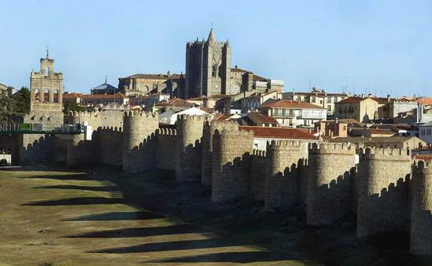 El centro de Ávila se vacía