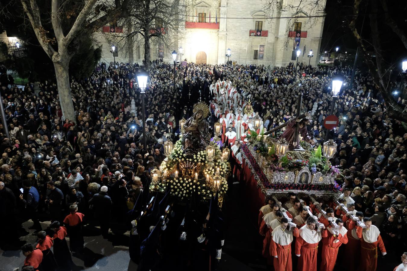 Fotos: Procesión del Encuentro en Valladolid