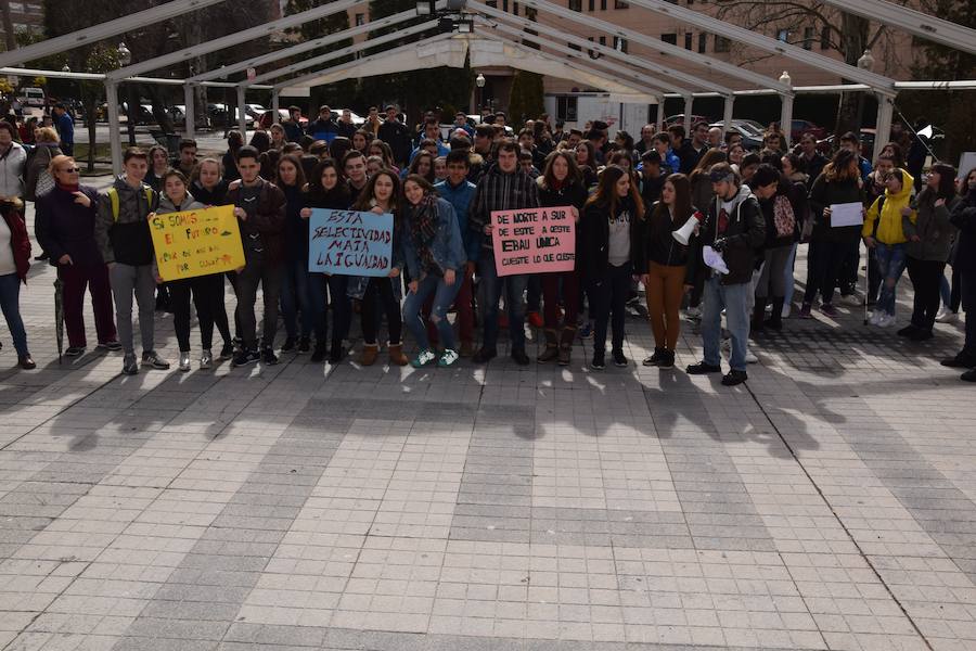Fotos: Concentración de estudiantes en Guardo