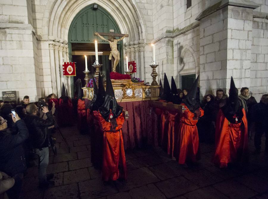 Fotos: La Preciosísima Sangre cumple con la tradición en la procesión de la Buena Muerte en Valladolid