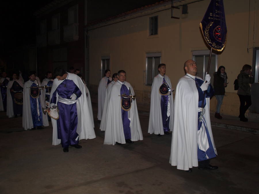 Fotos: Procesión del Santo Rosario en Torrelobatón