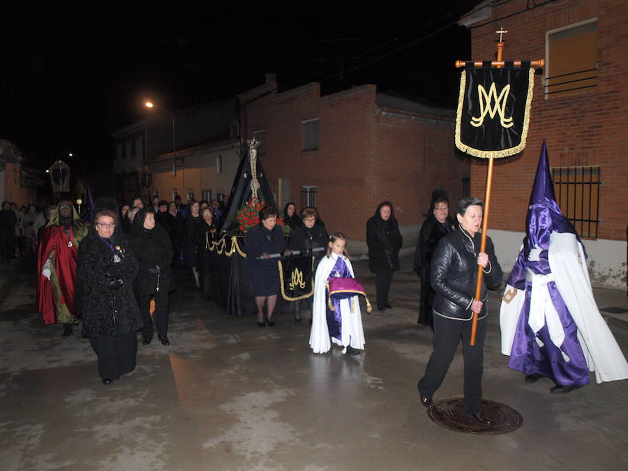 Fotos: Procesión del Santo Rosario en Torrelobatón