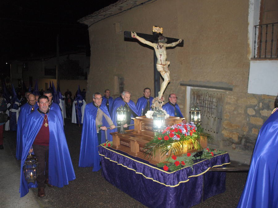 Fotos: Procesión del Santo Rosario en Torrelobatón