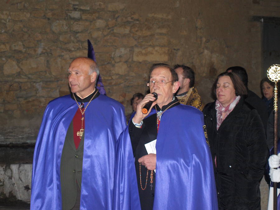 Fotos: Procesión del Santo Rosario en Torrelobatón