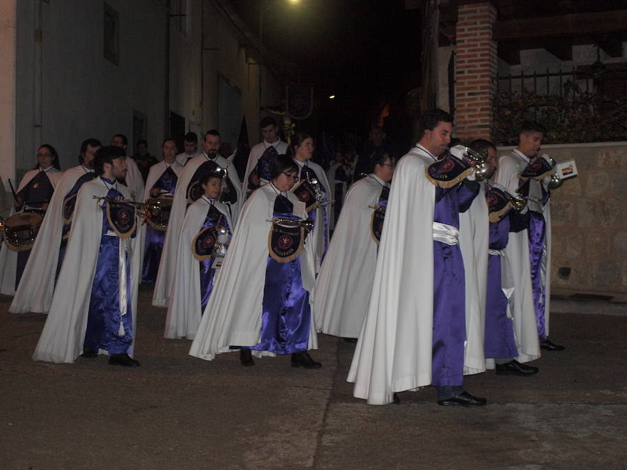 Fotos: Procesión del Santo Rosario en Torrelobatón