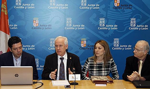 Alberto Martínez, Luis Domingo González, Isabel Landa y Antonio Rubio. 