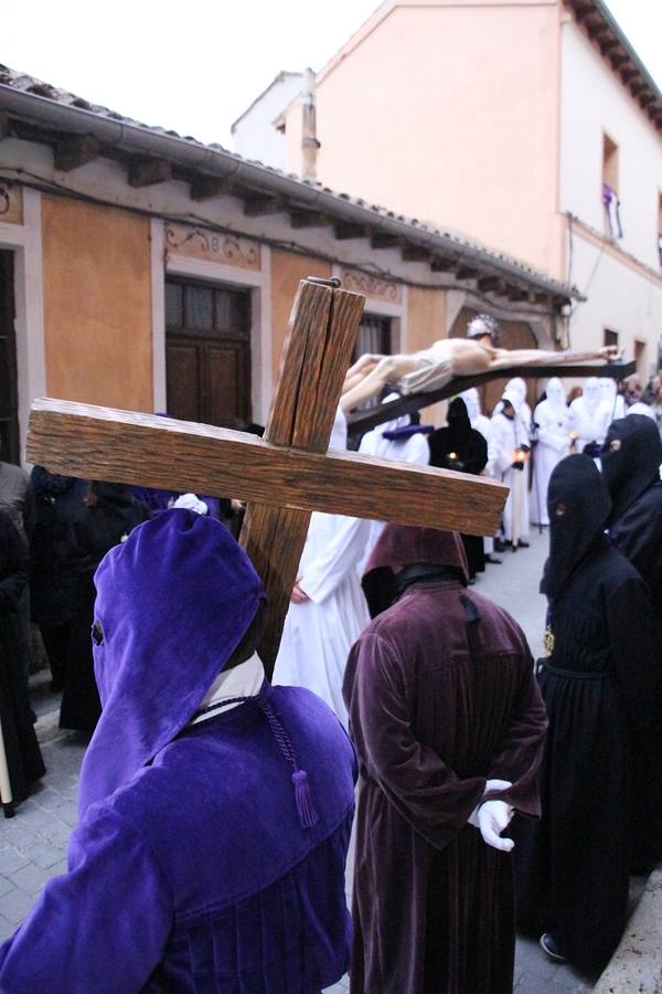 Fotos: Vía Crucis en Medina de Rioseco