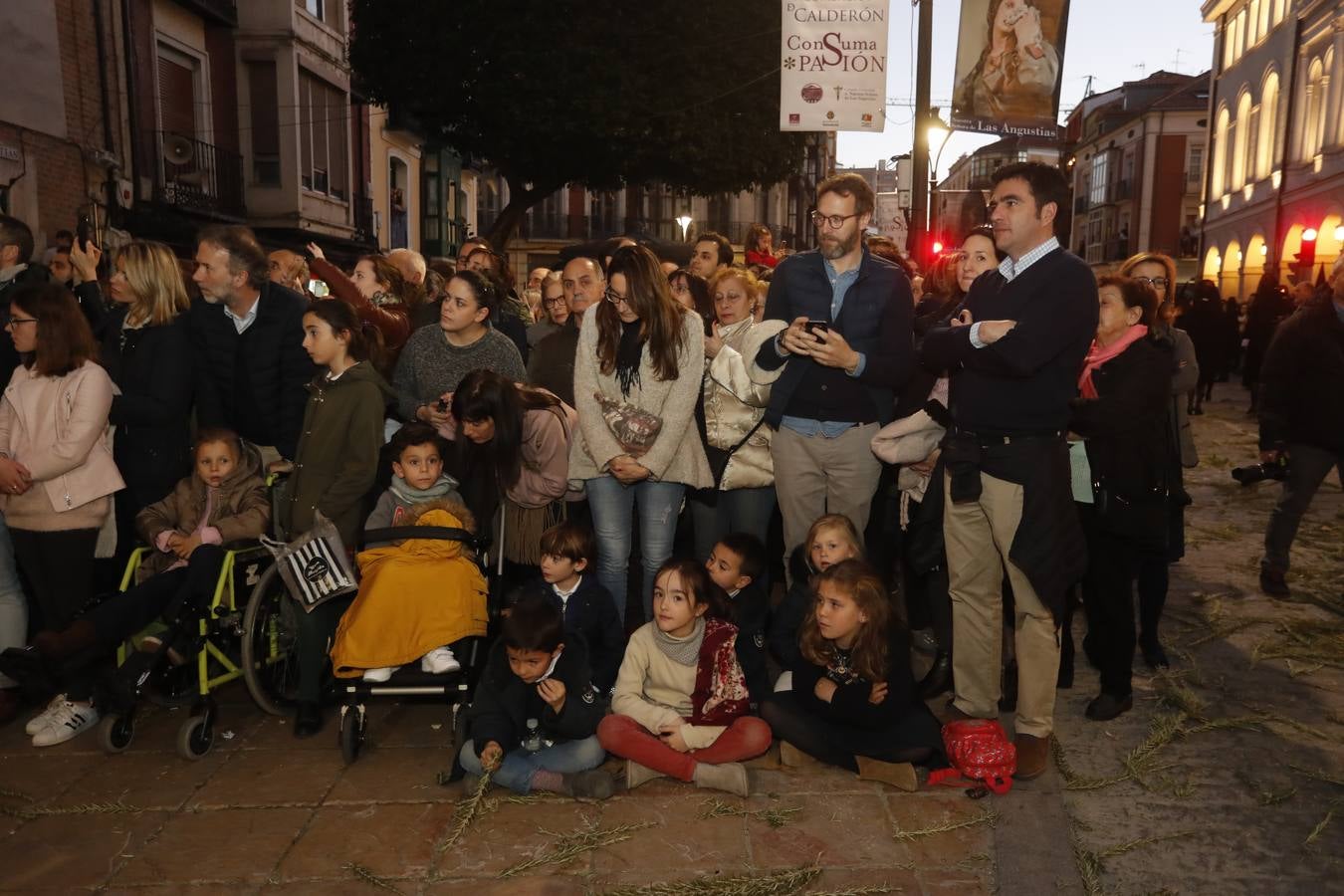 Fotos: Si estuviste en la procesión del Encuentro, búscate en la fotos