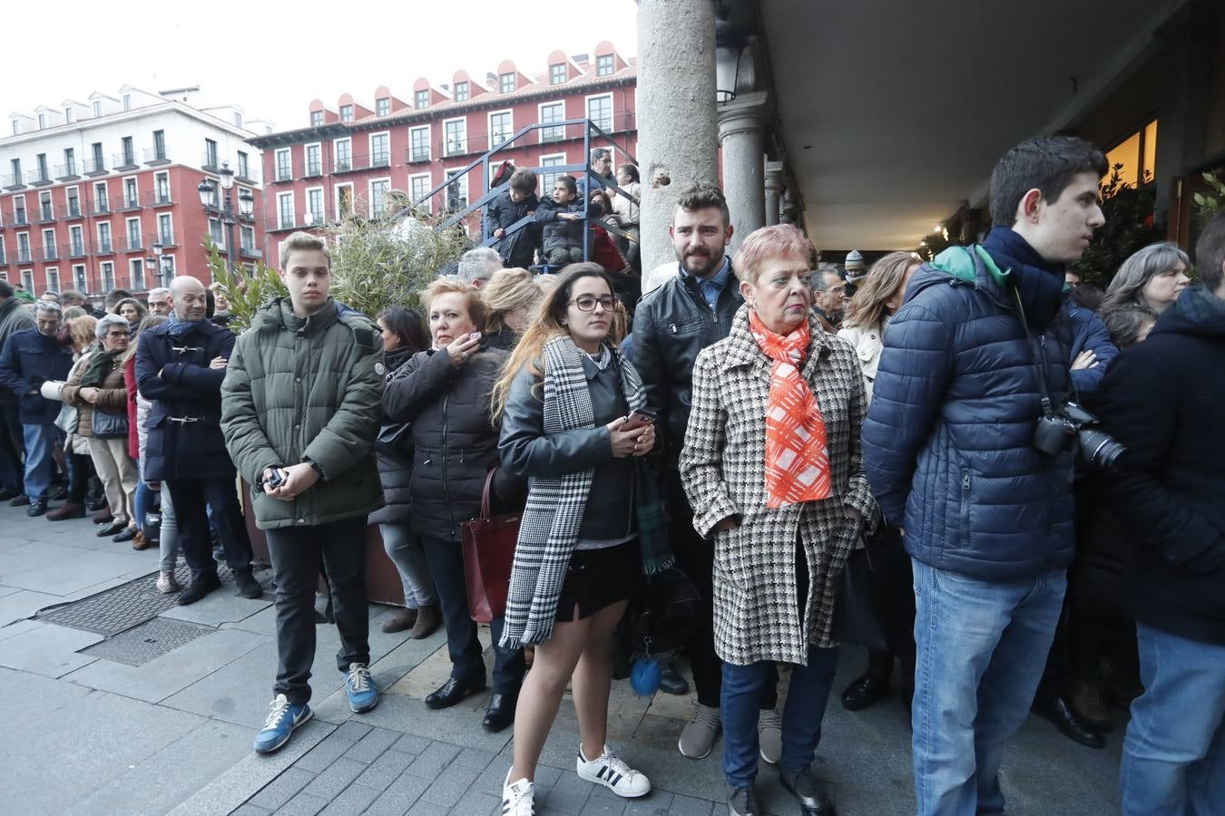 Fotos: Si estuviste en el Vía Crucis, búscate en las fotos